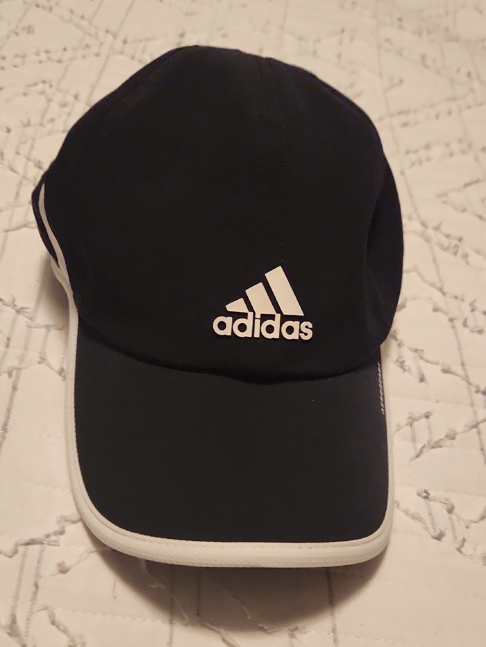 adidas Superlite Aeroready Black Cap with White Logo and Trim - Gently Worn